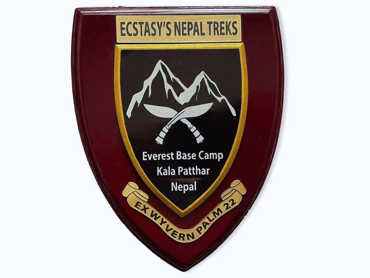 EBC & Kala Patthar Appreciation Plaque Presented by Ex Wyvern Palm 22, UK