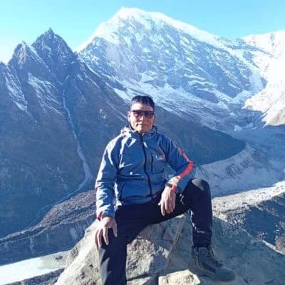 Battam Gurung